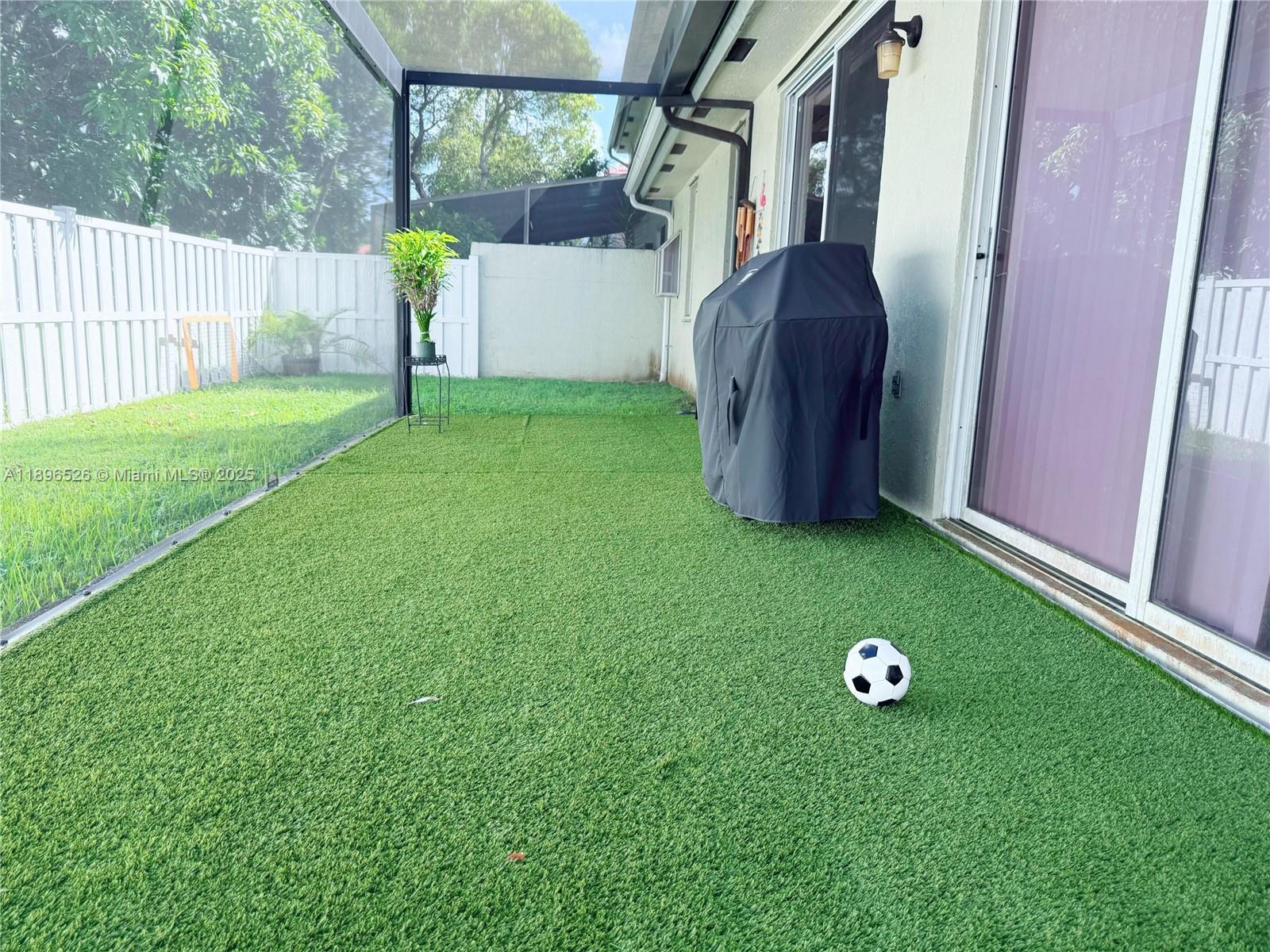 EMBASSY LAKES - Residential Lease