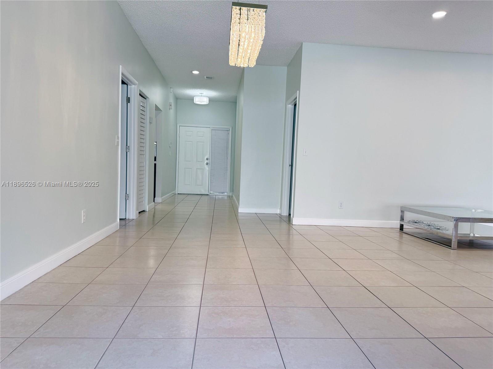 EMBASSY LAKES - Residential Lease