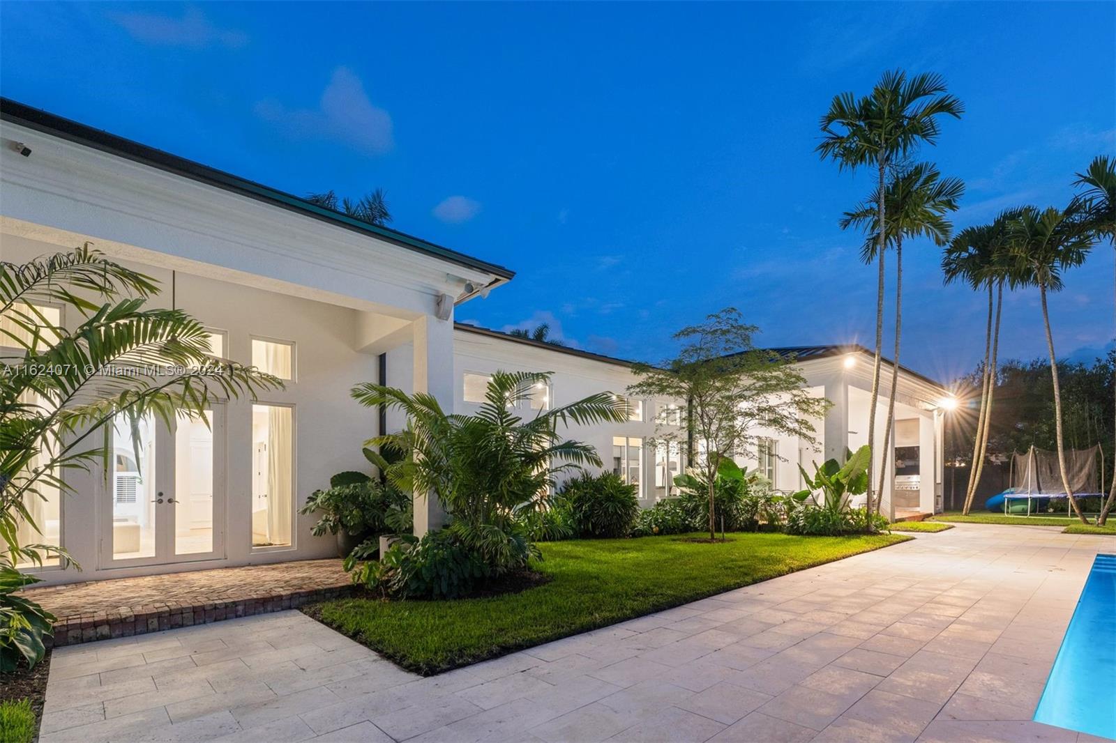 SANCTUARY AT PINECREST - Residential