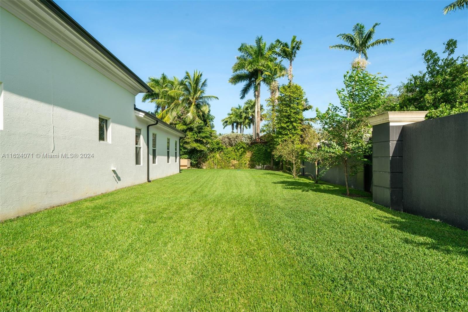 SANCTUARY AT PINECREST - Residential