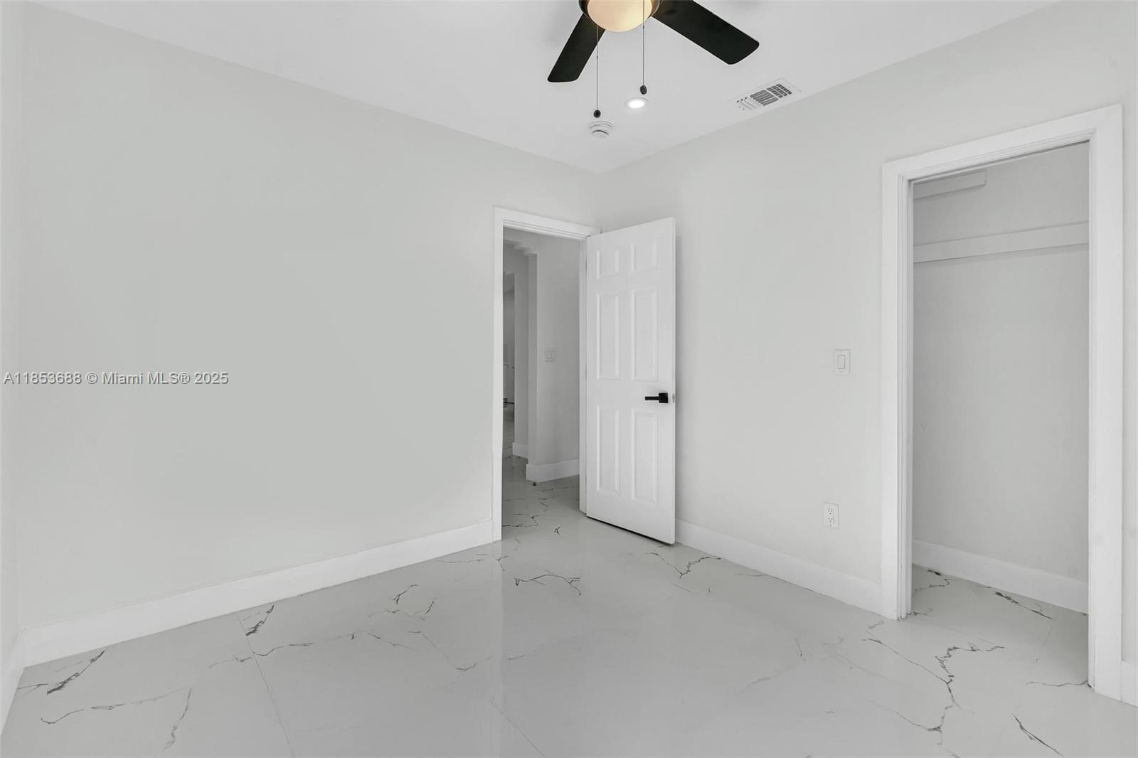 HOMEDALE - Residential