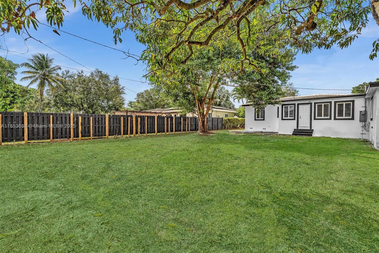 HOMEDALE - Residential