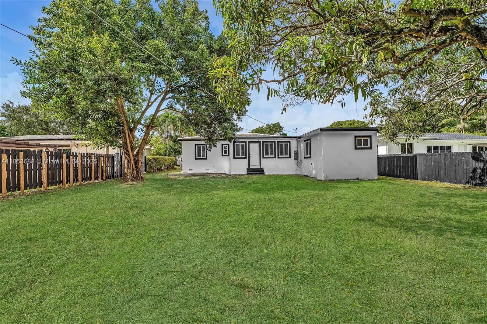 HOMEDALE - Residential