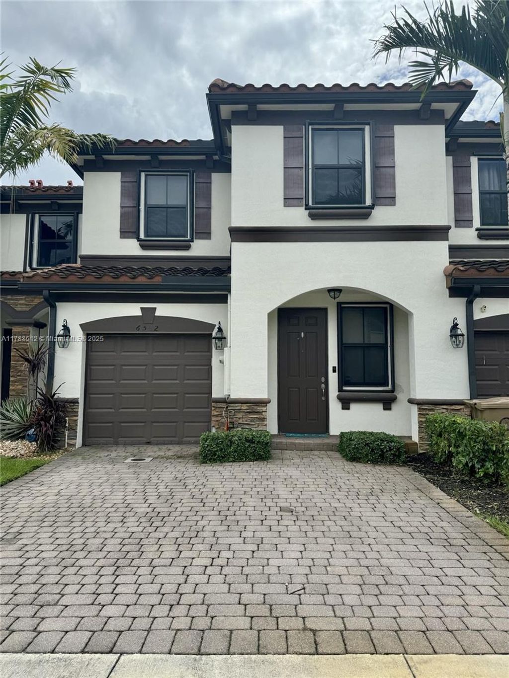 Photo of 6532 S Anise Ct, Davie, FL 33314 (MLS # A11788512)