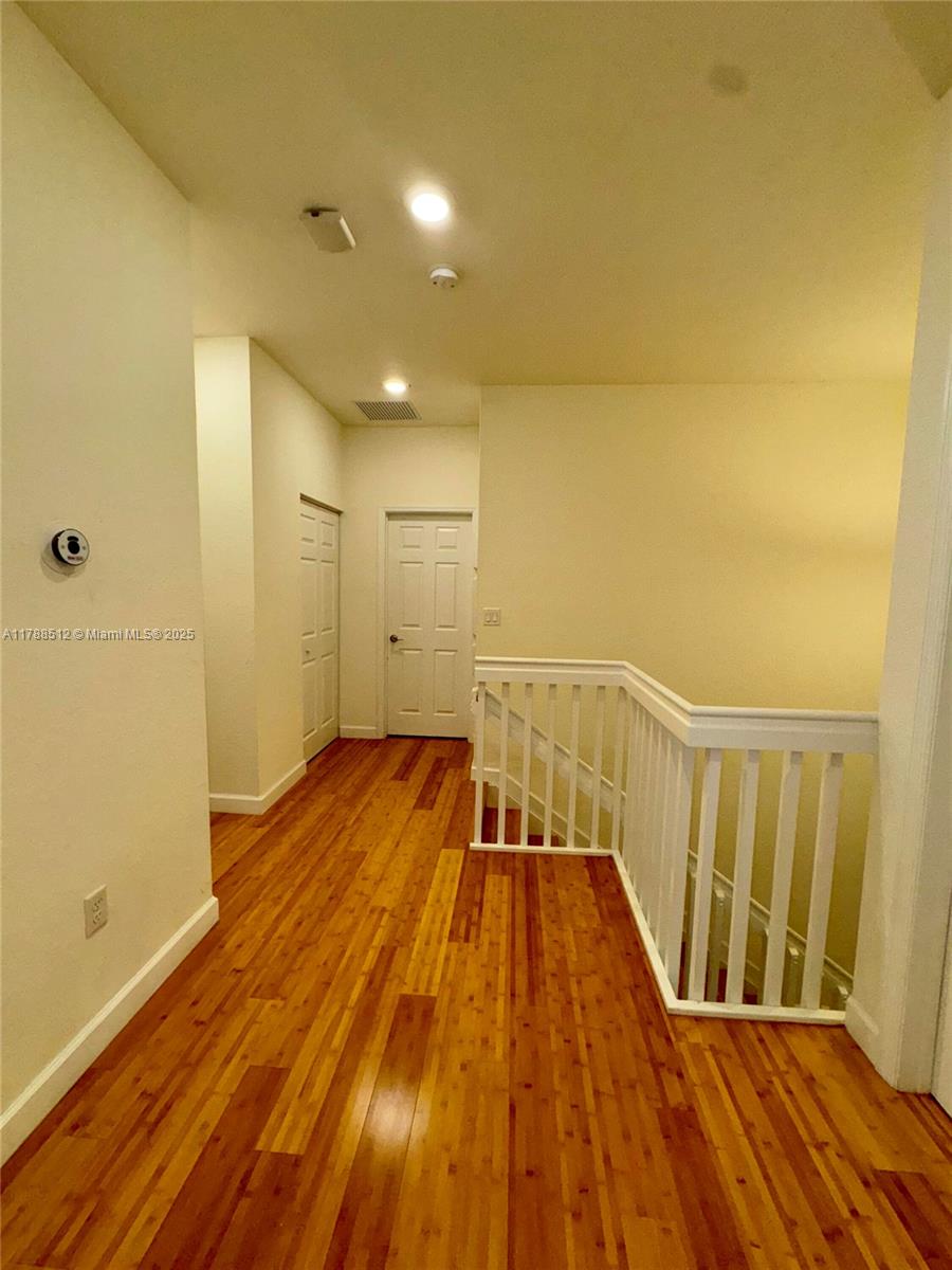 BRETON PARK AT DAVIE - Residential