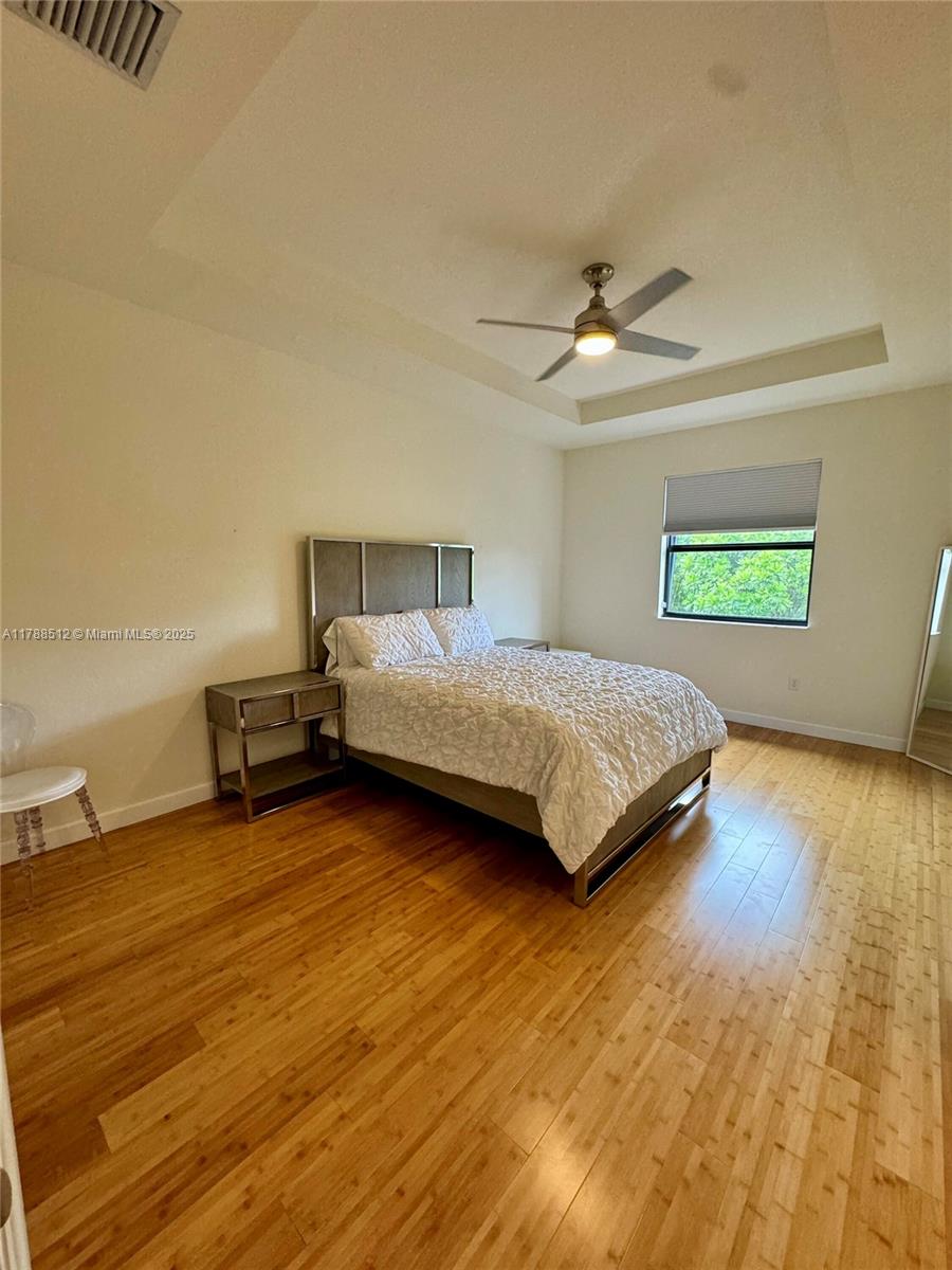 BRETON PARK AT DAVIE - Residential