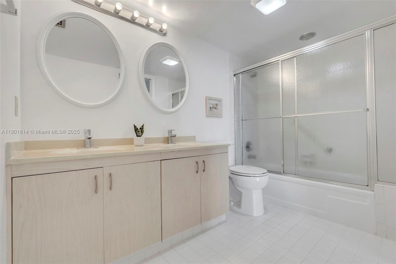 ANTIGUA VILLAGE I B CONDO - Residential Lease