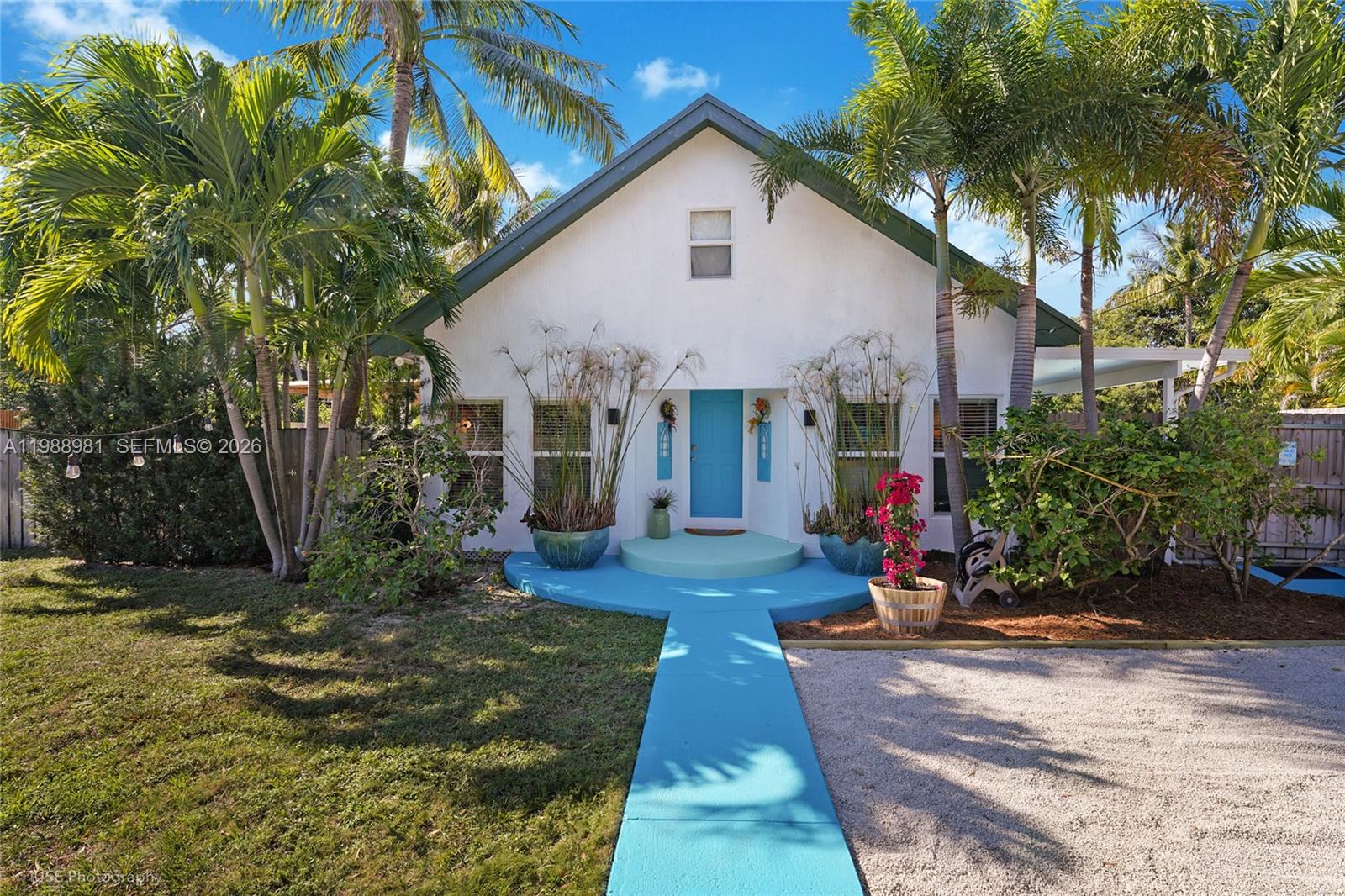 TOWN OF HALLANDALE - Residential Lease