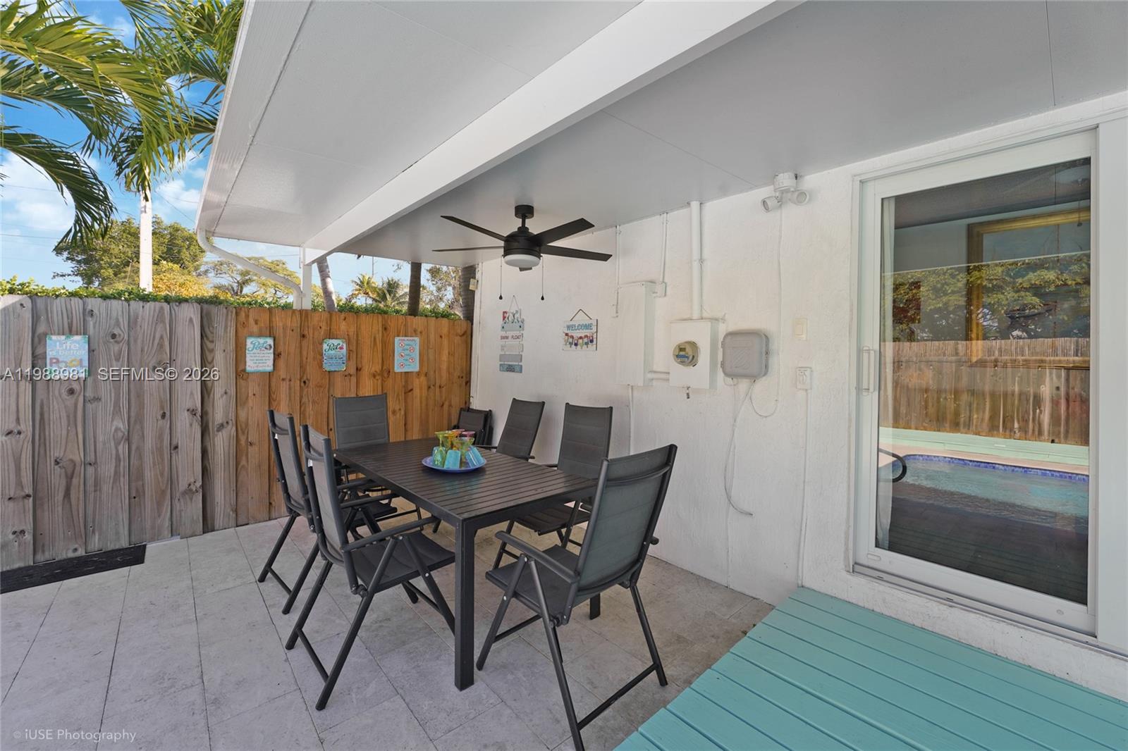 TOWN OF HALLANDALE - Residential Lease