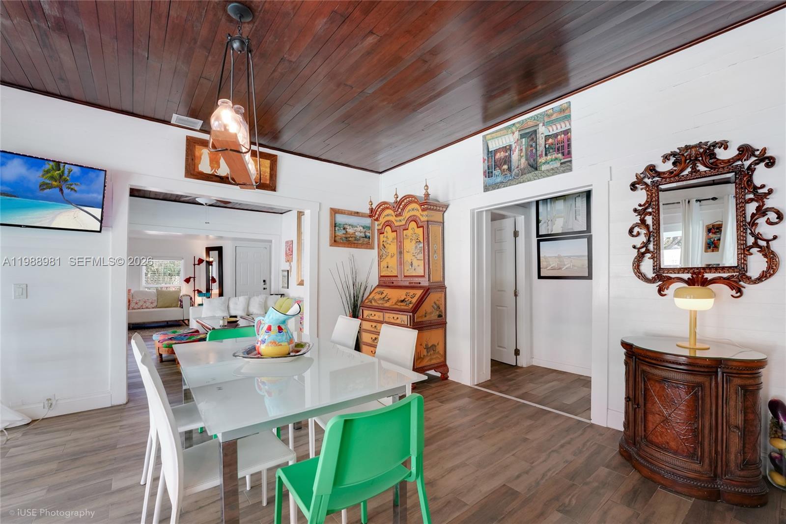 TOWN OF HALLANDALE - Residential Lease