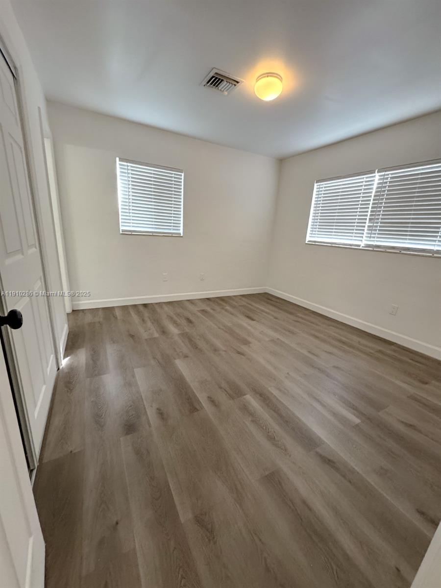 OAK GROVE - Residential Lease