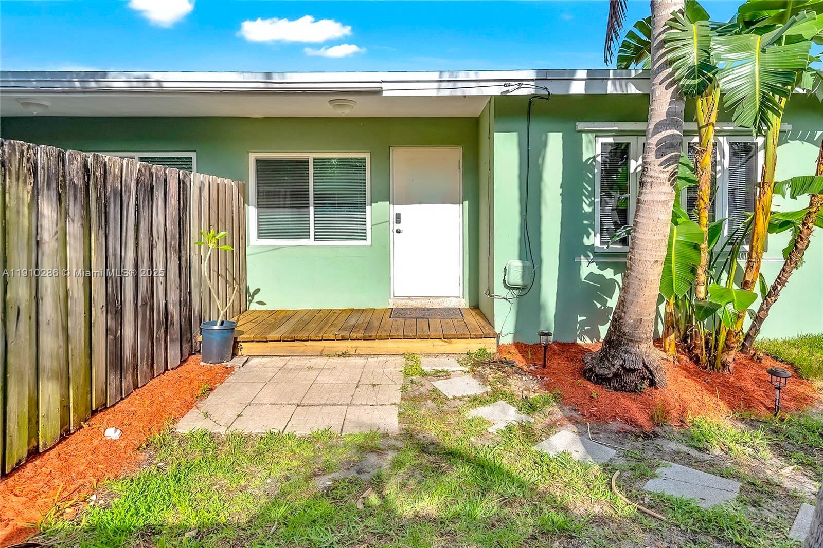 OAK GROVE - Residential Lease