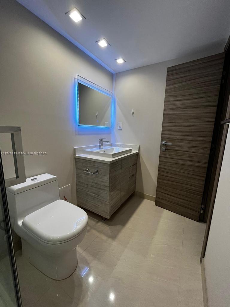 GOLDEN SURF TOWERS CONDO - Residential