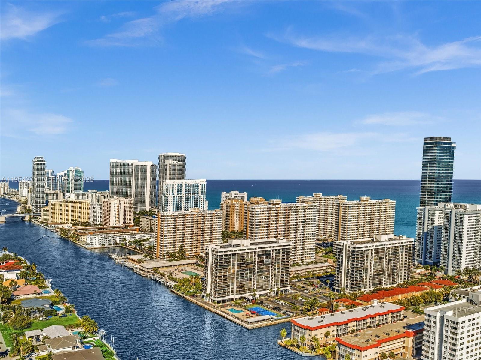 AVANT GARDE CONDO - Residential