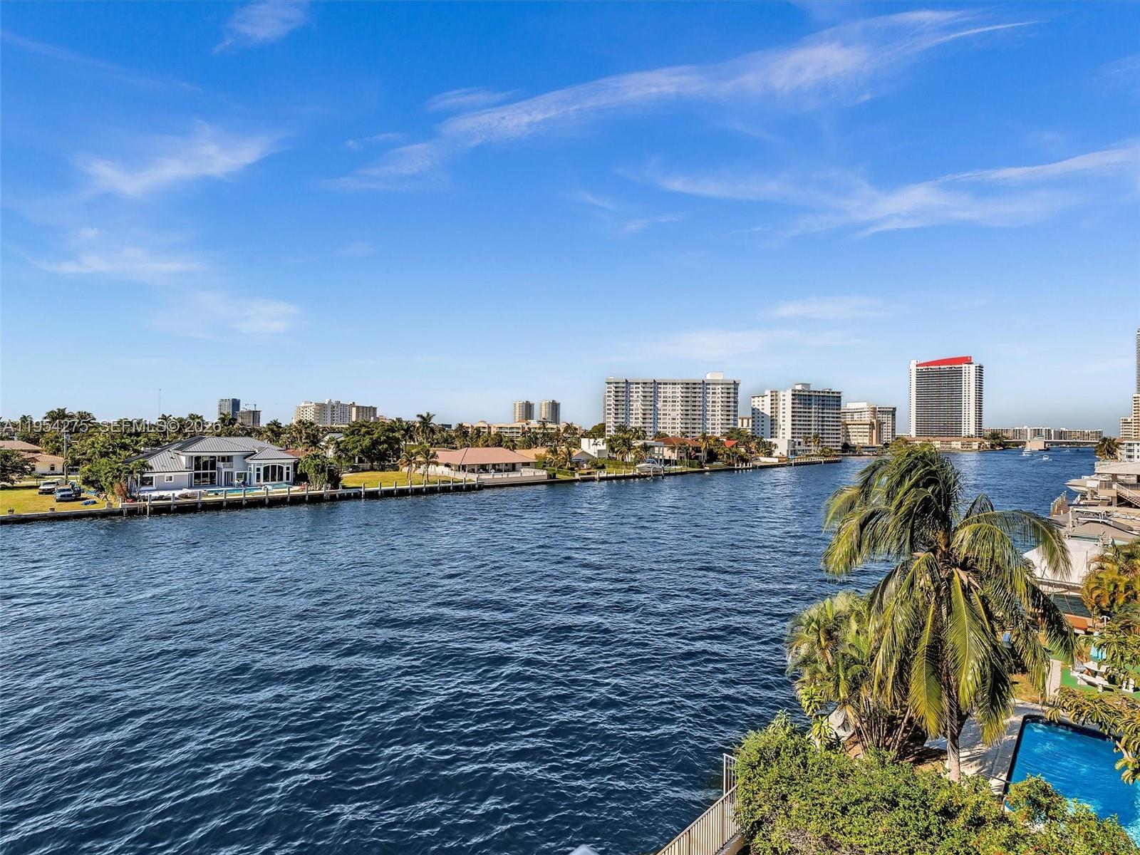 AVANT GARDE CONDO - Residential