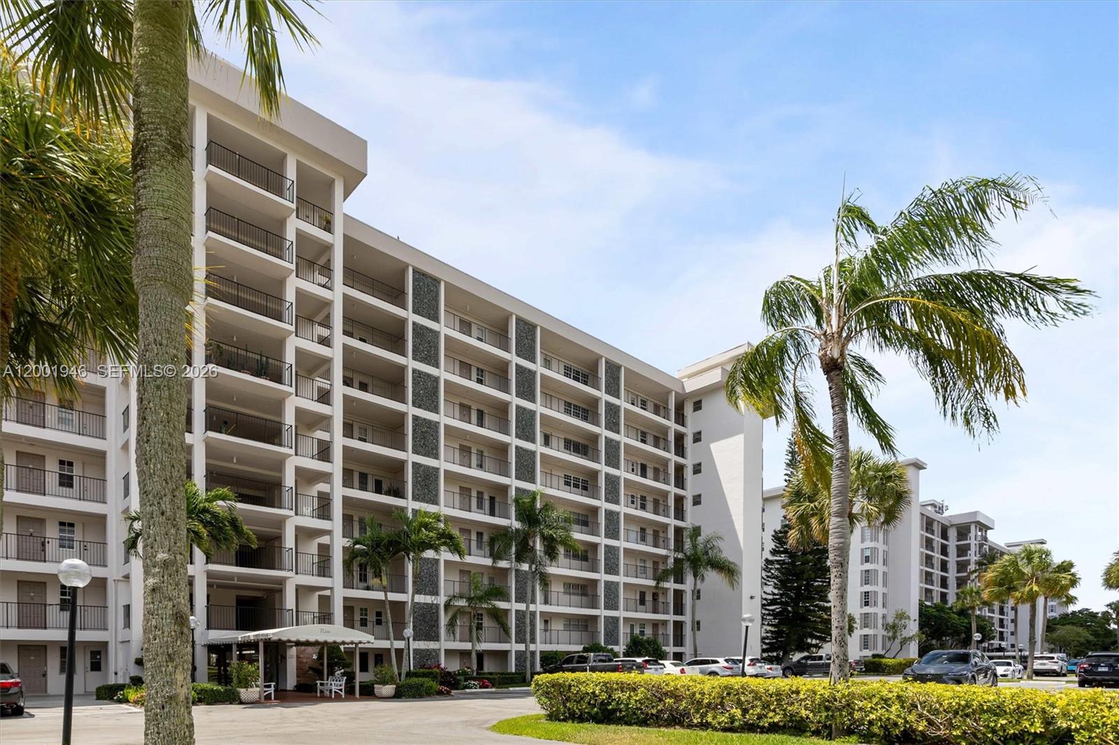 NO 9 PALM-AIRE COUNTRY CL - Residential