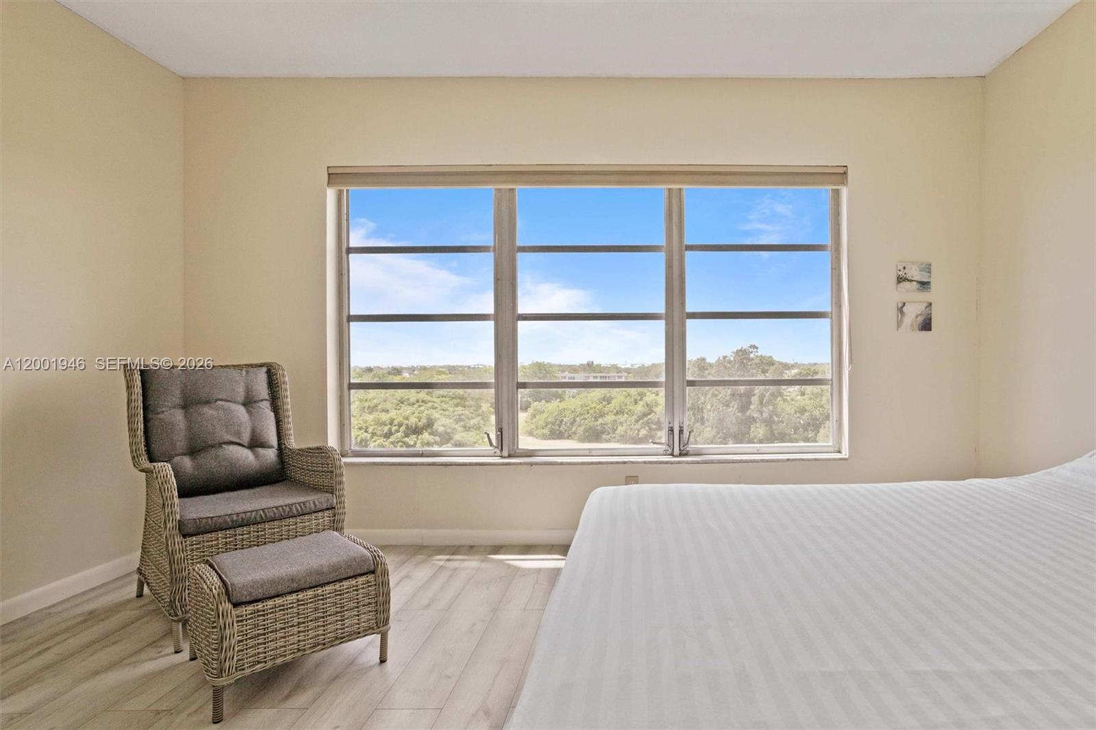 NO 9 PALM-AIRE COUNTRY CL - Residential