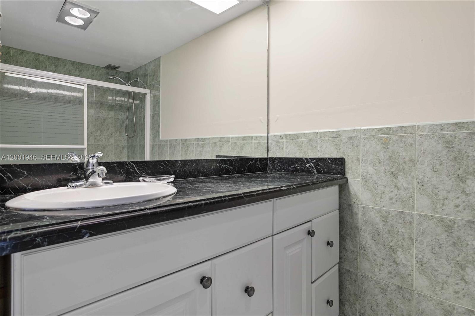 NO 9 PALM-AIRE COUNTRY CL - Residential