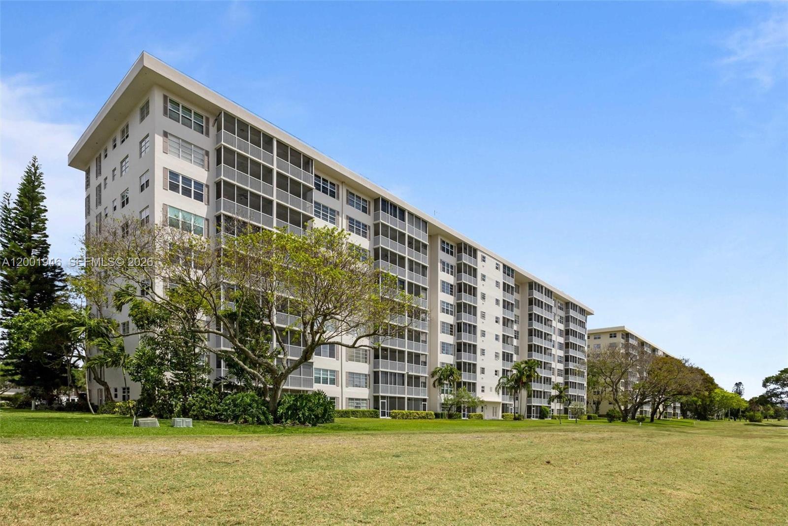 NO 9 PALM-AIRE COUNTRY CL - Residential