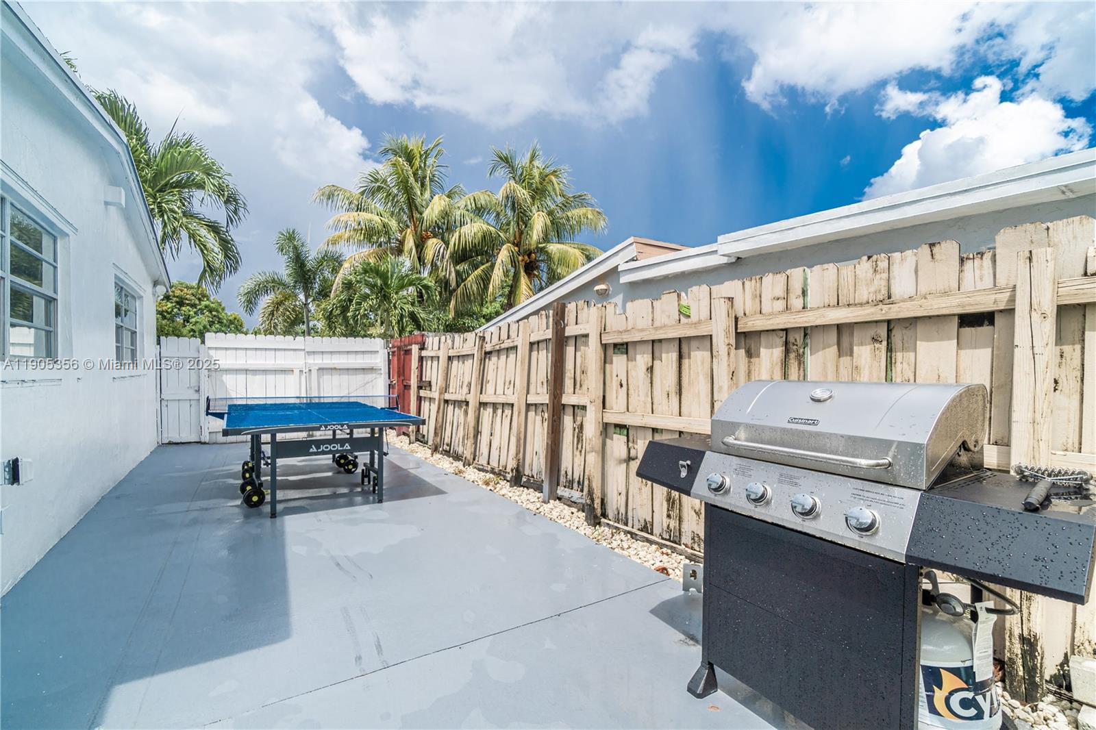 HERITAGE ESTATES SEC ONE - Residential Lease