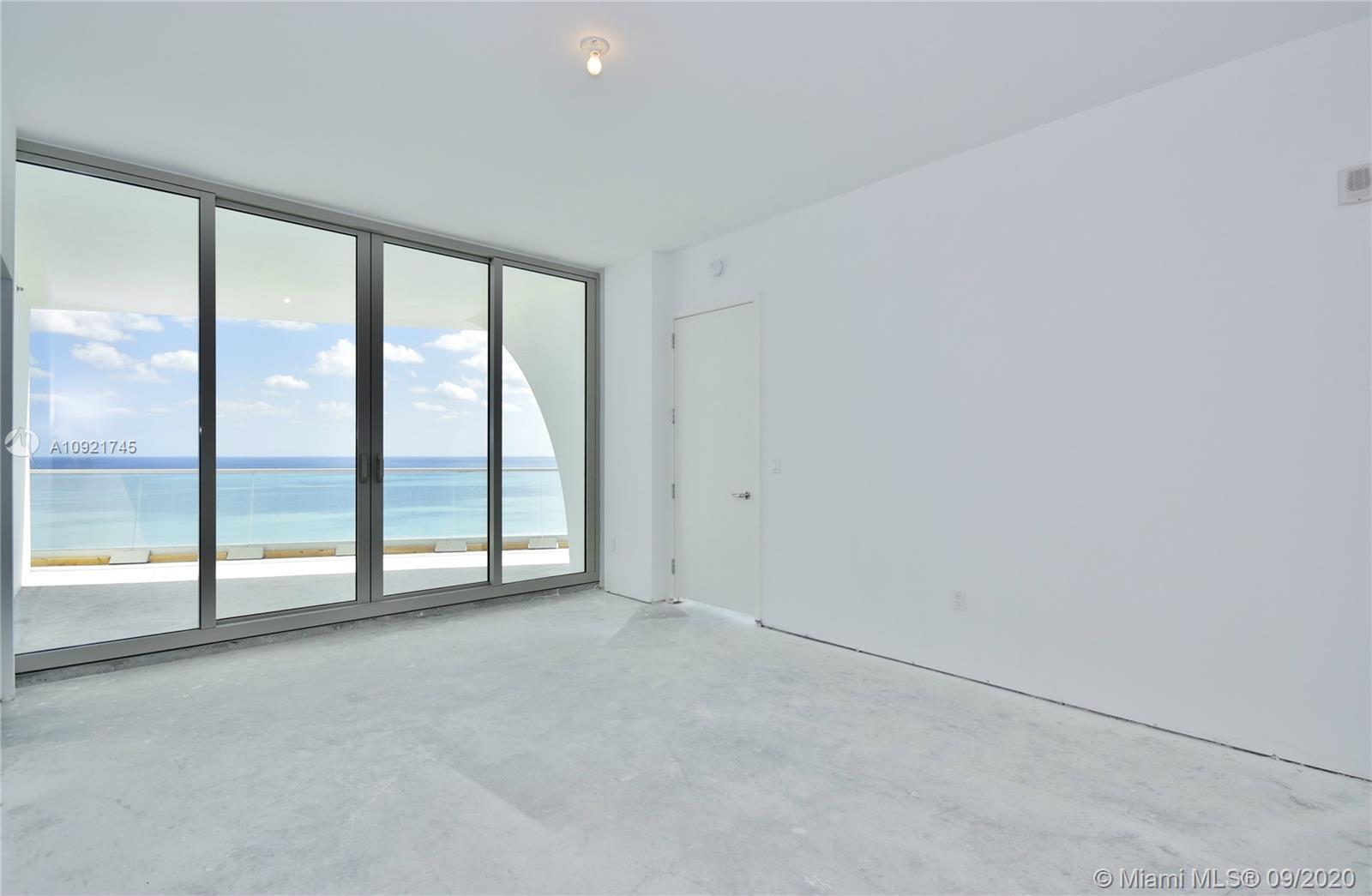 JADE SIGNATURE CONDO - Residential