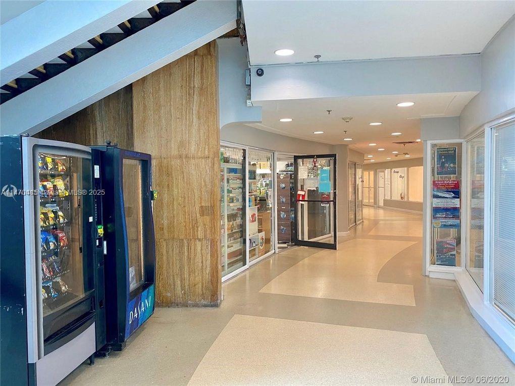 CASTLE BEACH CLUB CONDO - Residential Lease