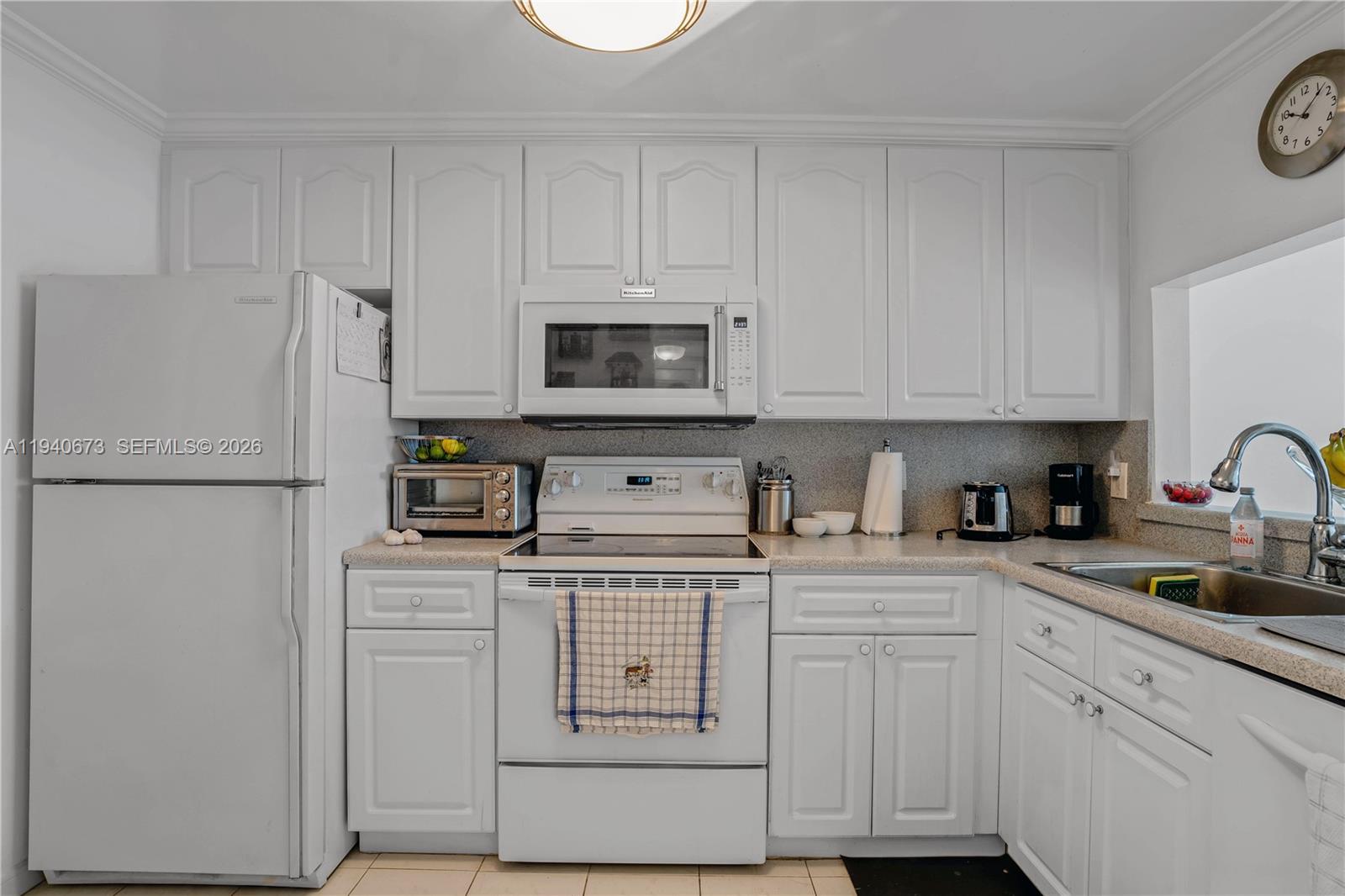 FRANCES CONDO APTS - Residential