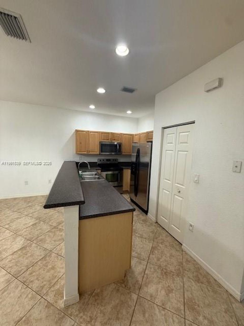 Photo of 4920 SW 140th Ter #4, Miramar, FL 33027 (MLS # A11991539)