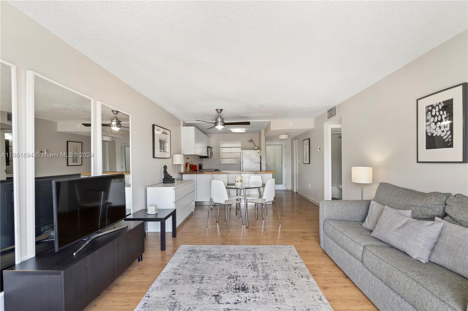 PARADISE PLAZA CONDO - Residential