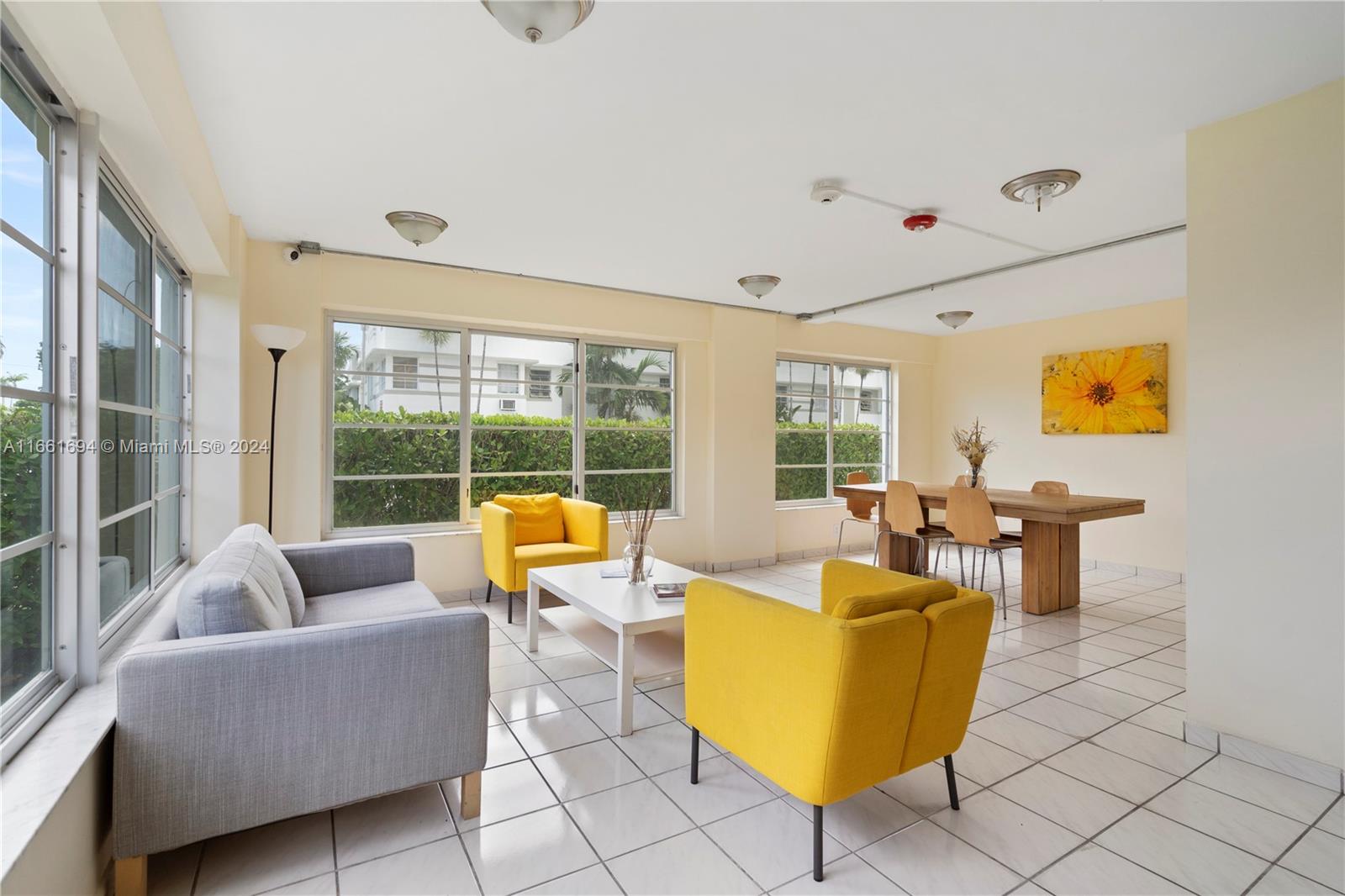 PARADISE PLAZA CONDO - Residential