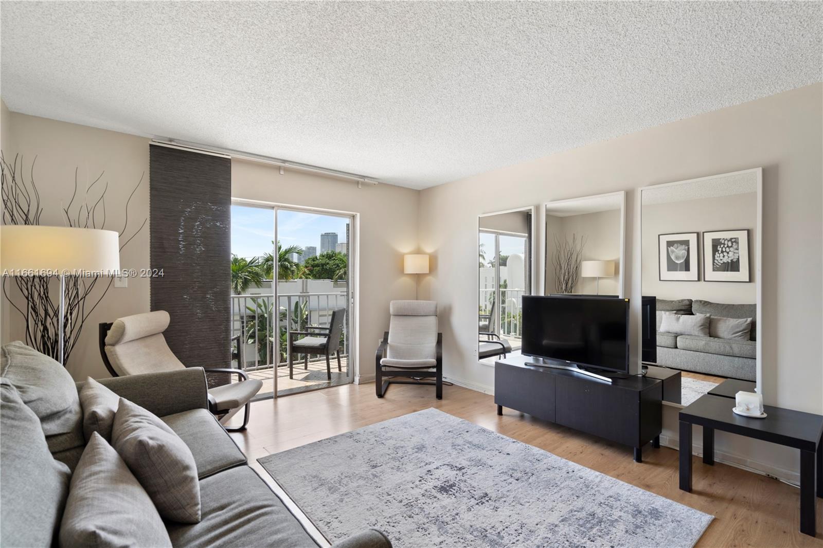 PARADISE PLAZA CONDO - Residential