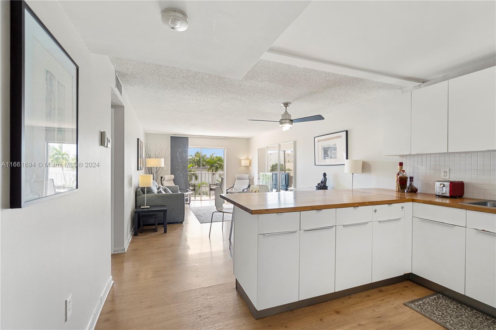 PARADISE PLAZA CONDO - Residential