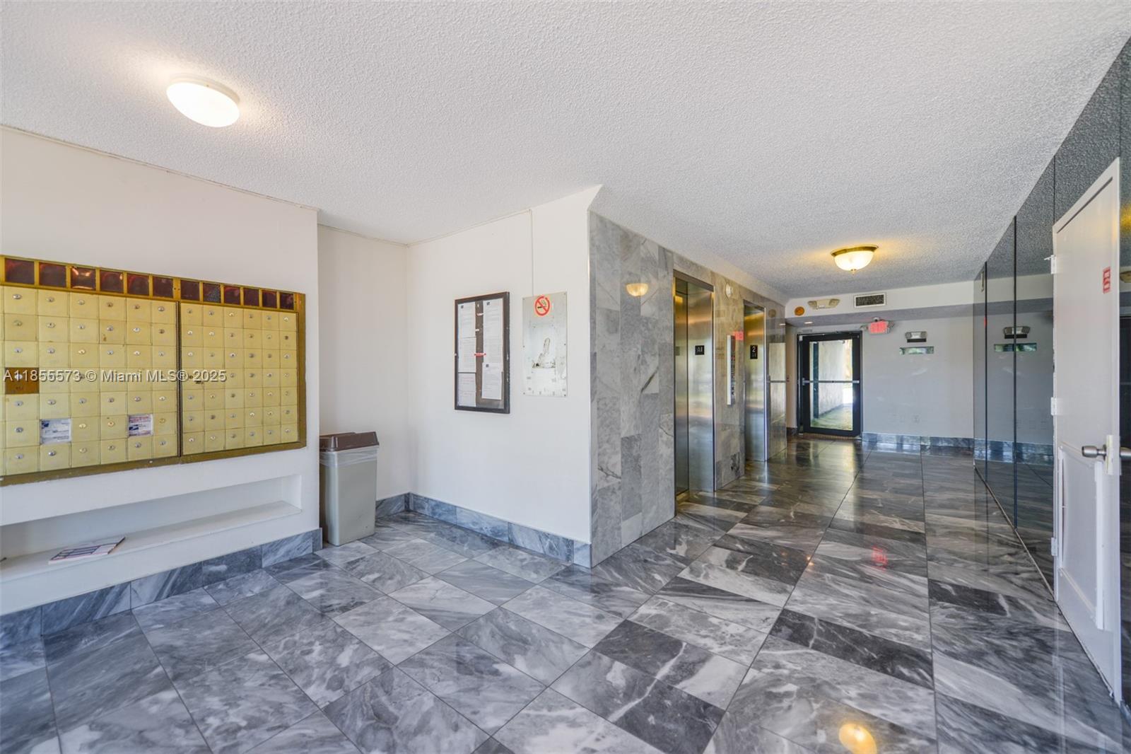 THREE HORIZONS EAST CONDO - Residential