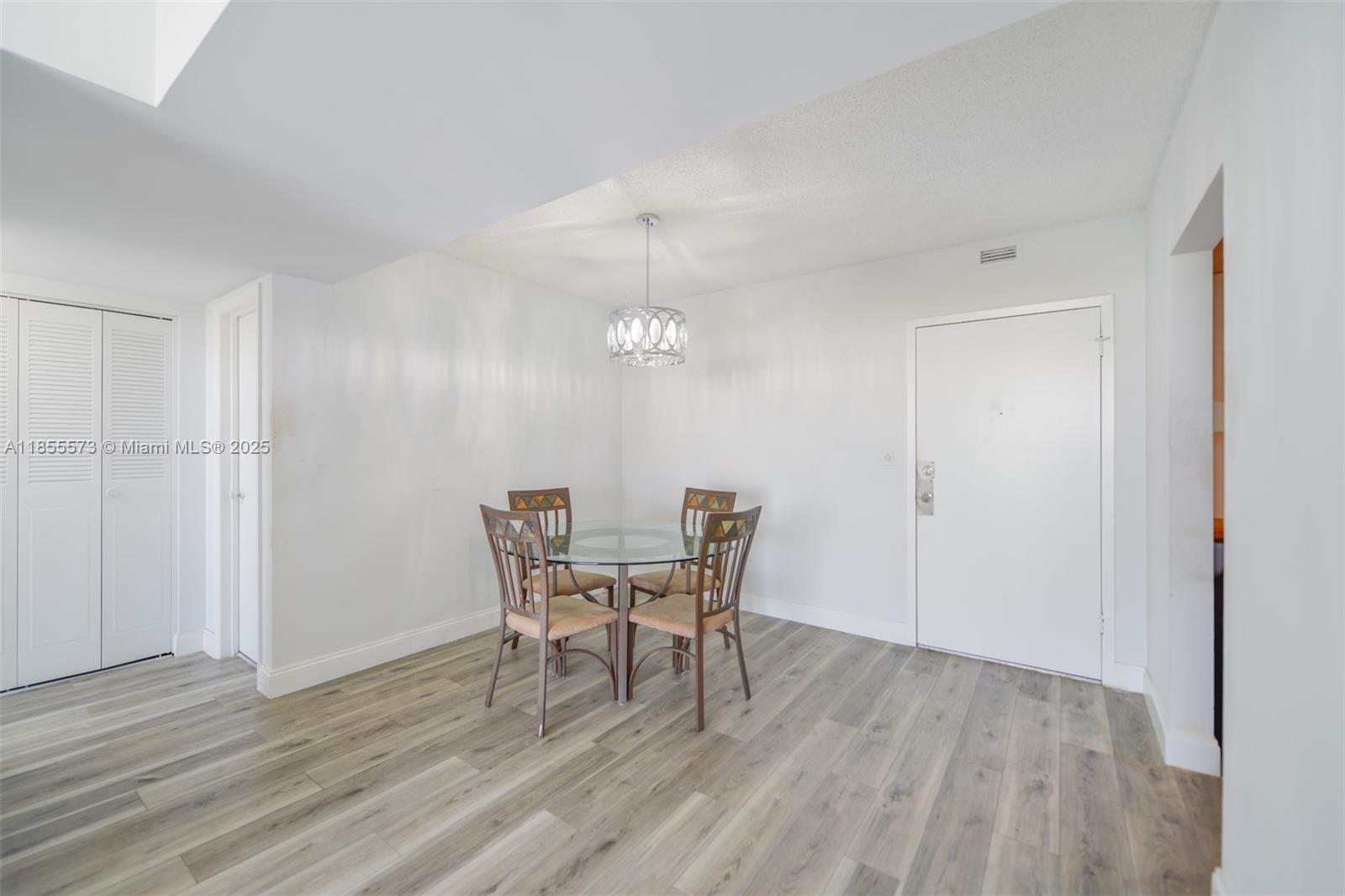 THREE HORIZONS EAST CONDO - Residential