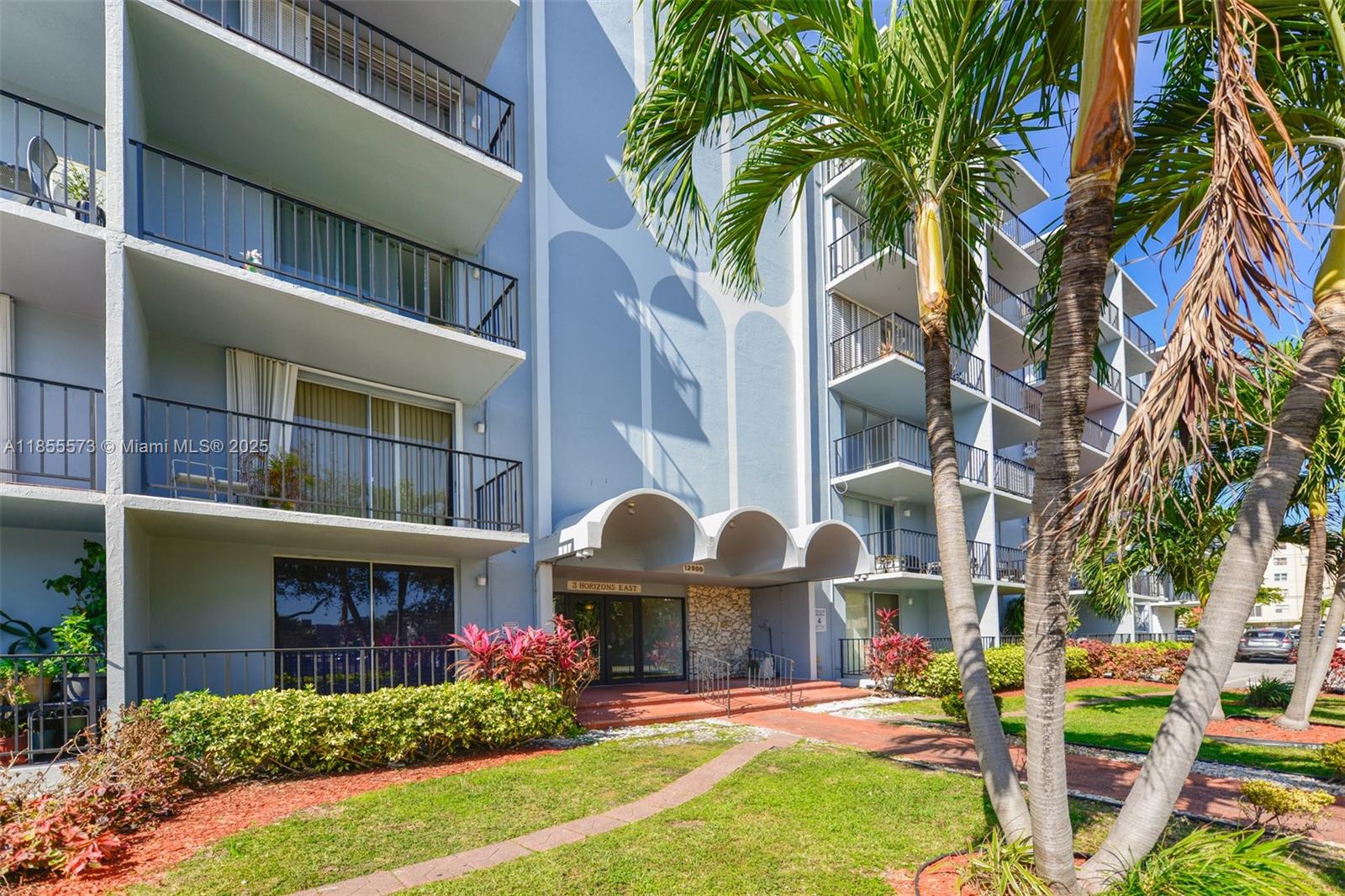 2 Bed, 2 Bath Condo in Prime Location!
Live just steps from Whole Foods and LA Fitness, and only 10 minutes from the beach. This bright and spacious home offers the perfect blend of comfort and convenience. Assessment is PAID IN FULL by the seller! Cash only with owner financing available — don’t miss this incredible opportunity.