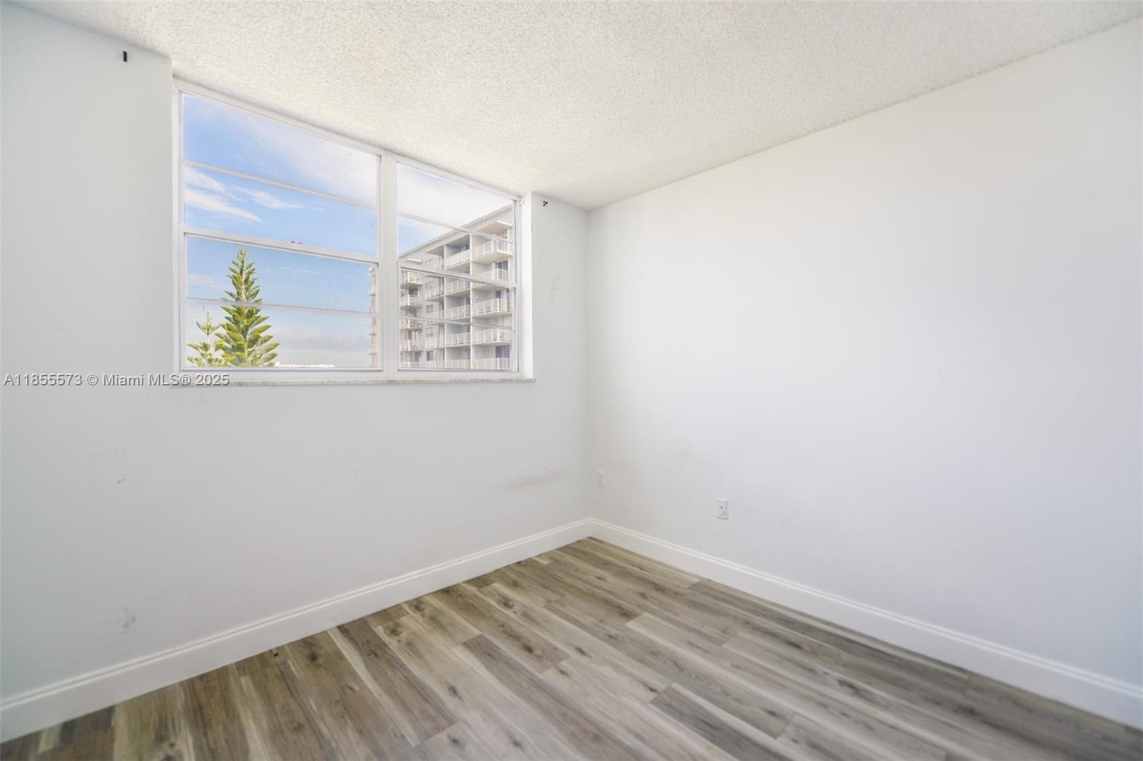 THREE HORIZONS EAST CONDO - Residential
