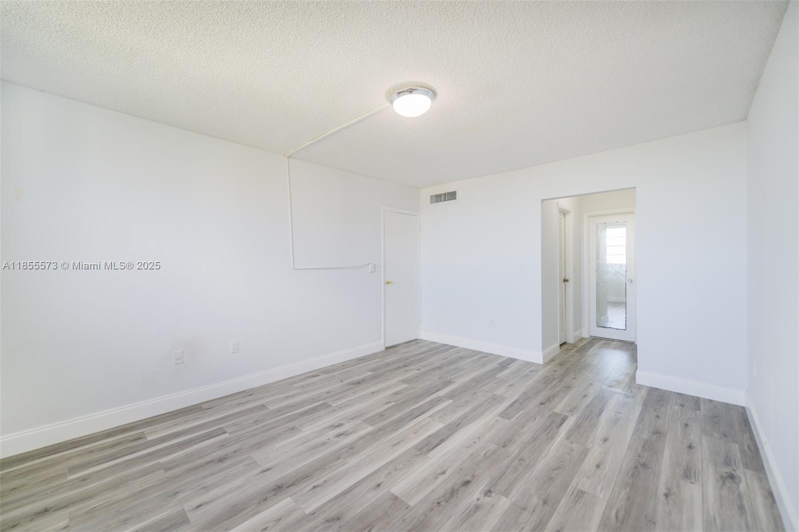 THREE HORIZONS EAST CONDO - Residential