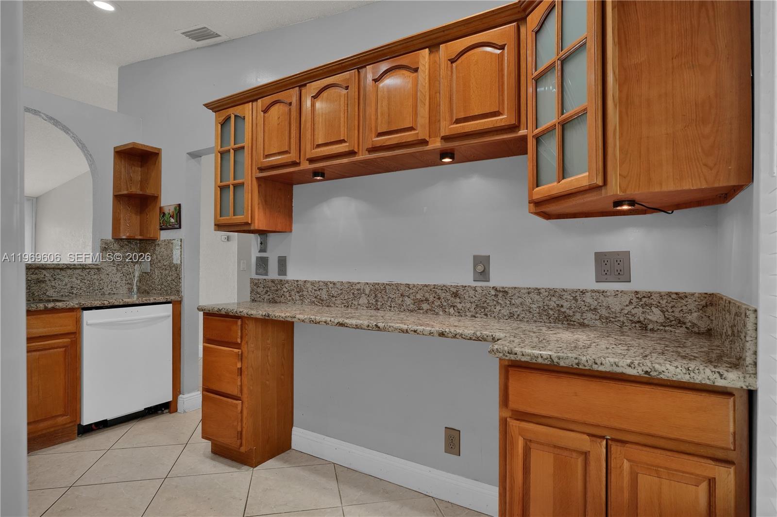 LAKEWOOD ON THE GREEN SEC - Residential