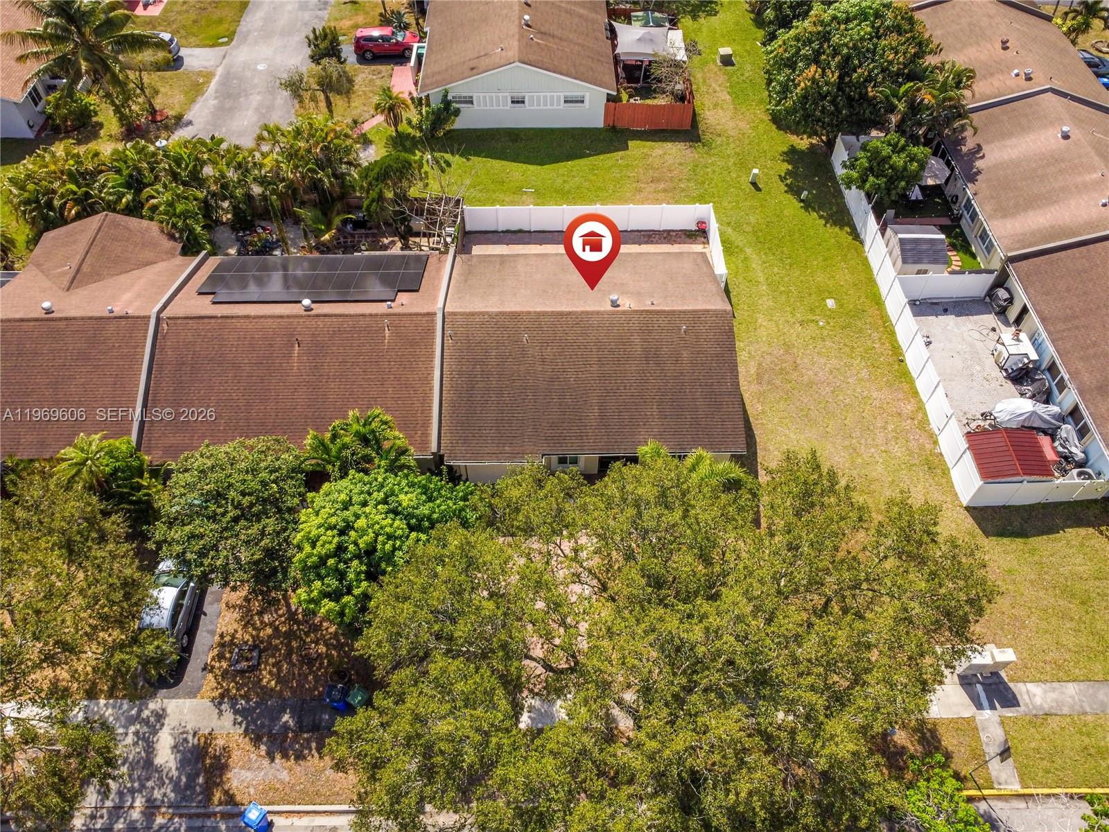 LAKEWOOD ON THE GREEN SEC - Residential