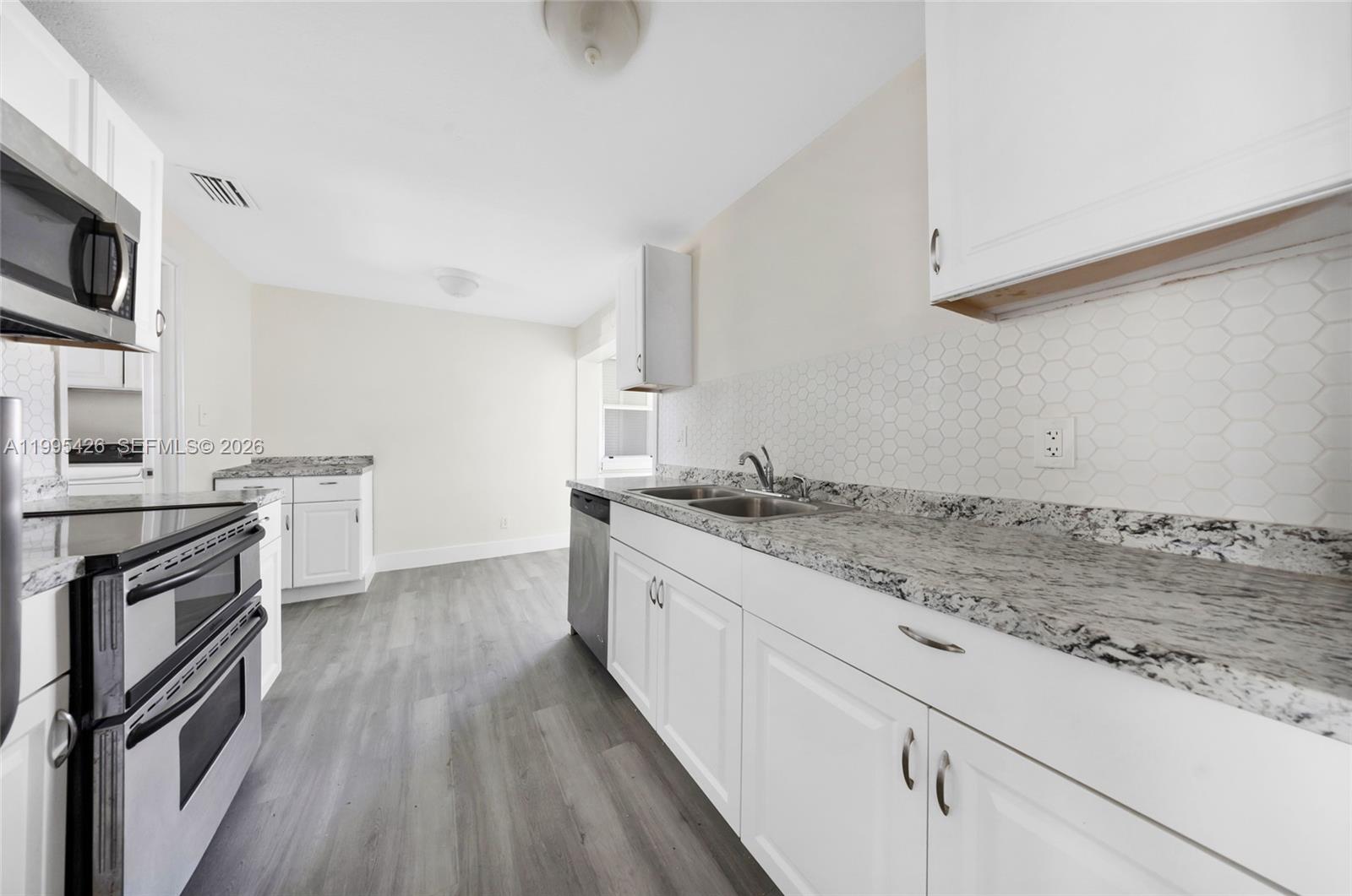 LEISUREVILLE FIRST SEC - Residential