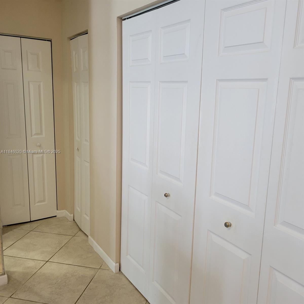 HEMISPHERES CONDO - Residential