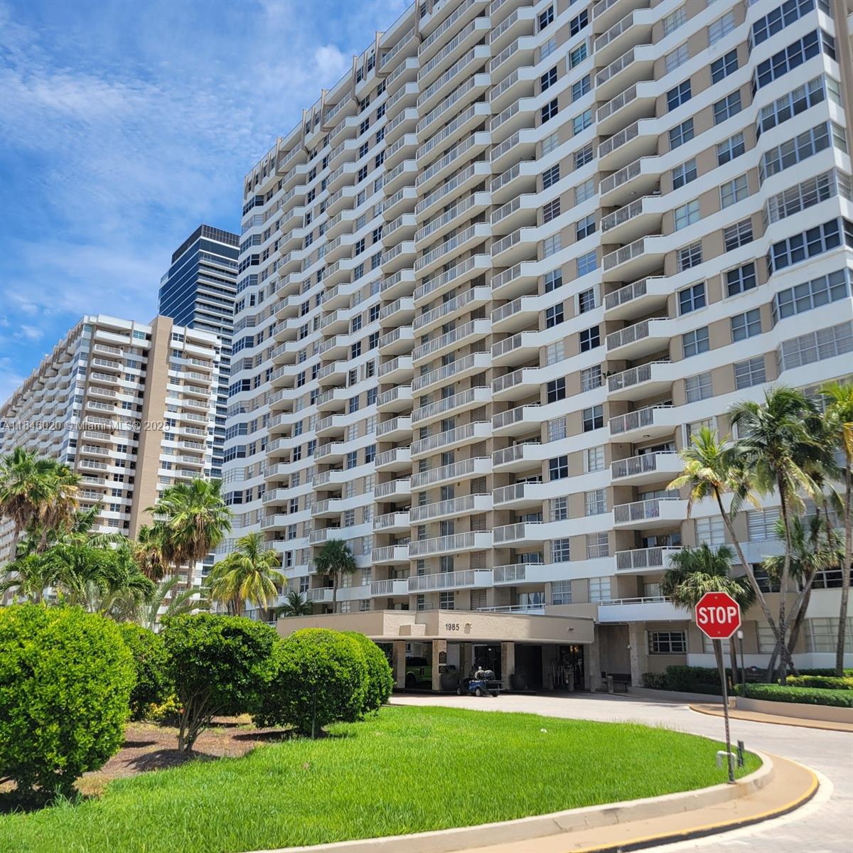 Updated 1 Br 1.5 Bath Unit with Great Views of the Intracoastal and the Ocean! NE exposure! Move In Ready Inclusive Maintenance - Wifi ,Cable, A/C, Hot Water, Security, Valet, Parking and more! Ocean and Intracoastal Front Complex with Superior Amenities. Snack Bar, Beach Service, Pools, Rest's/Bar, Gyms, Tennis, Boat Docks, Salon, Mini Marts, BBQ and more! Great Central Location. Great for Full or Part Time use, like being on vacation on a full time basis. All present assessments will be paid by seller in time of closing.