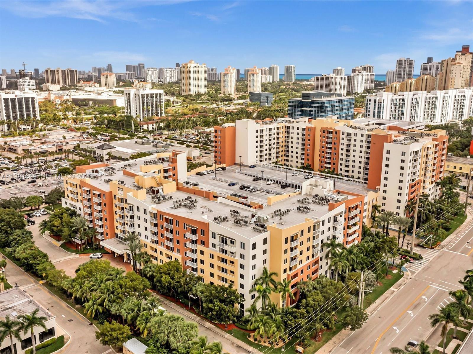 VENTURE AT AVENTURA EAST - Residential