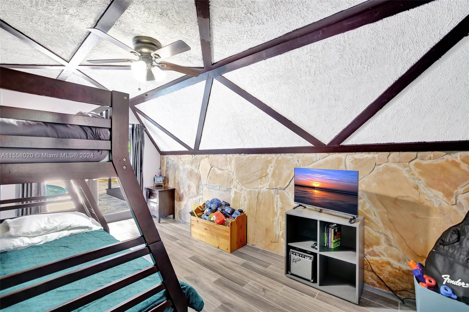 FLA FRUIT LANDS CO - Residential