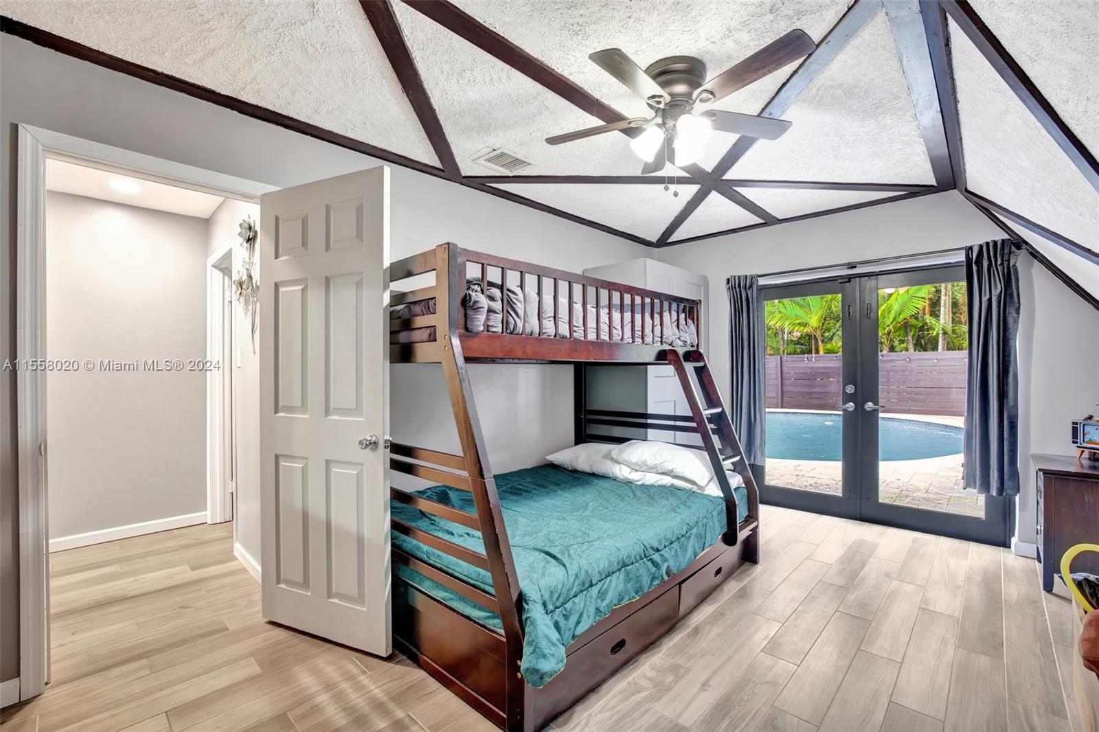 FLA FRUIT LANDS CO - Residential