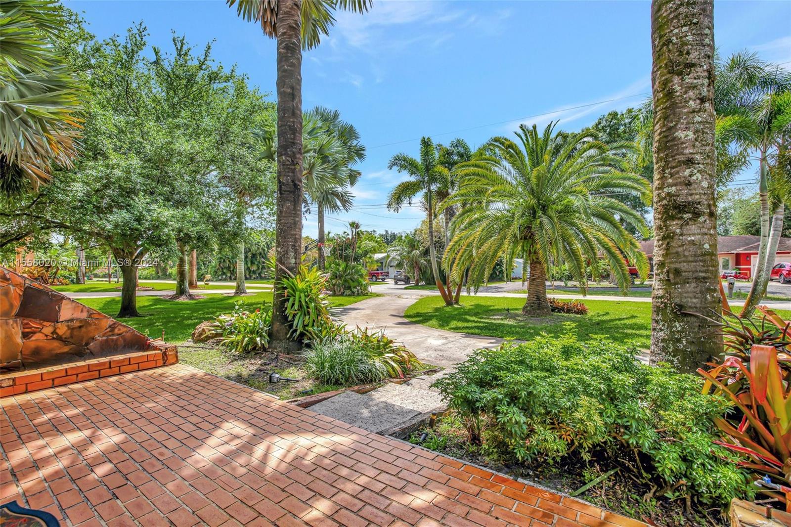 FLA FRUIT LANDS CO - Residential