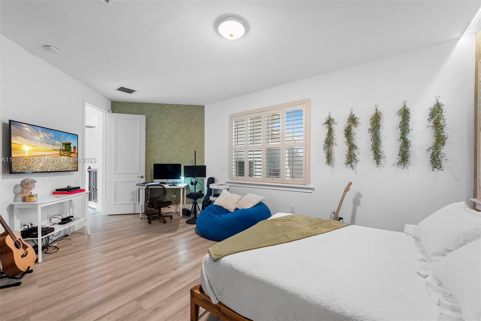 Harbor Islands - Residential