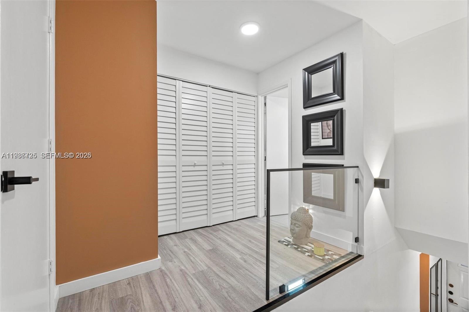 BANYAN COURTS CONDO - Residential Lease