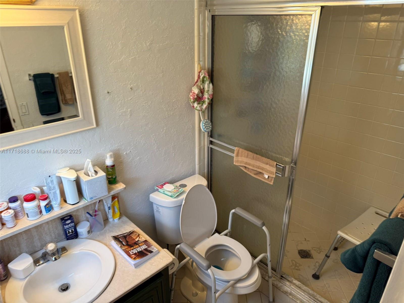 SOMERSET NO FIVE CONDO - Residential Lease