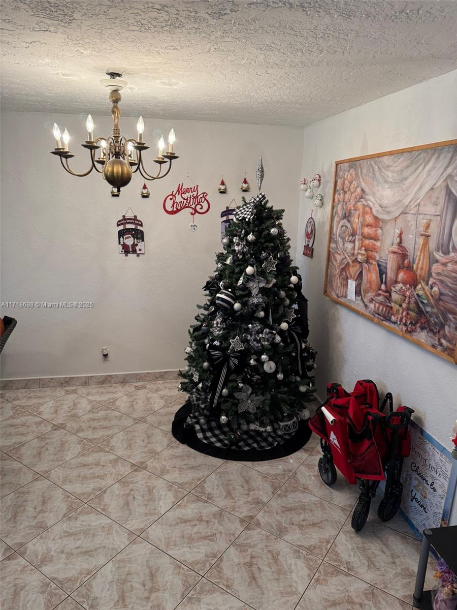 SOMERSET NO FIVE CONDO - Residential Lease